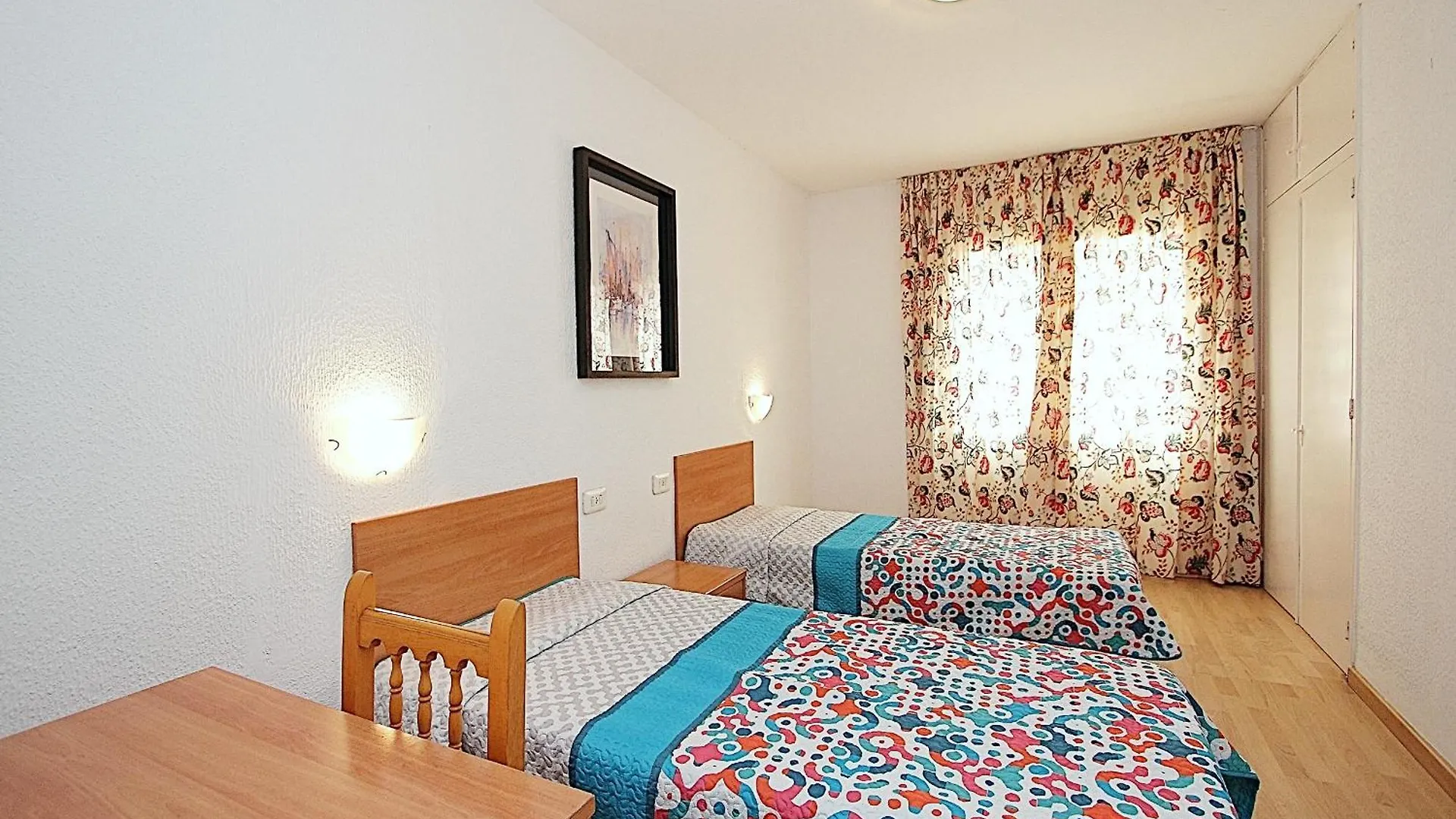 Apartaments Nàutic Lloret de Mar